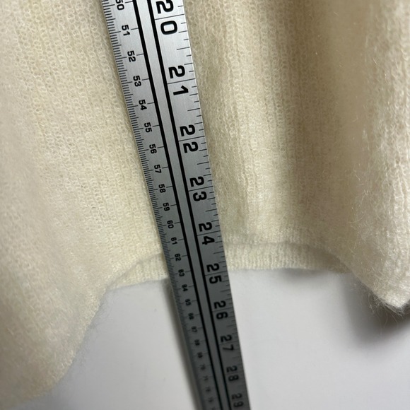 Sezane Gaspard Kid Mohair Alpaca Reversible Knit Sweater Ecru Cream Size Large - Picture 11 of 16